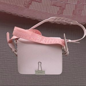 OFF-WHITE LARGE PINK BINDER CLIP BAG